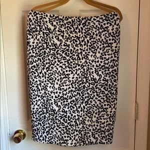 LulaRoe Cassie XL, NWOT, Leopard
